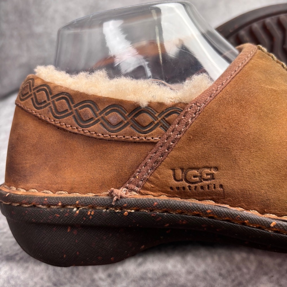 UGG Australia Bettey 5747 Shearling Lined Driving Shoe‎ Women's Size 8 - Picture 8 of 11